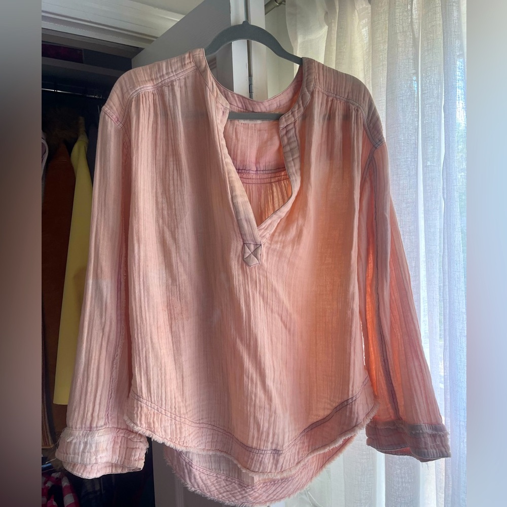 We The Free - Light Pink linen shirt #wethefree #freepeople